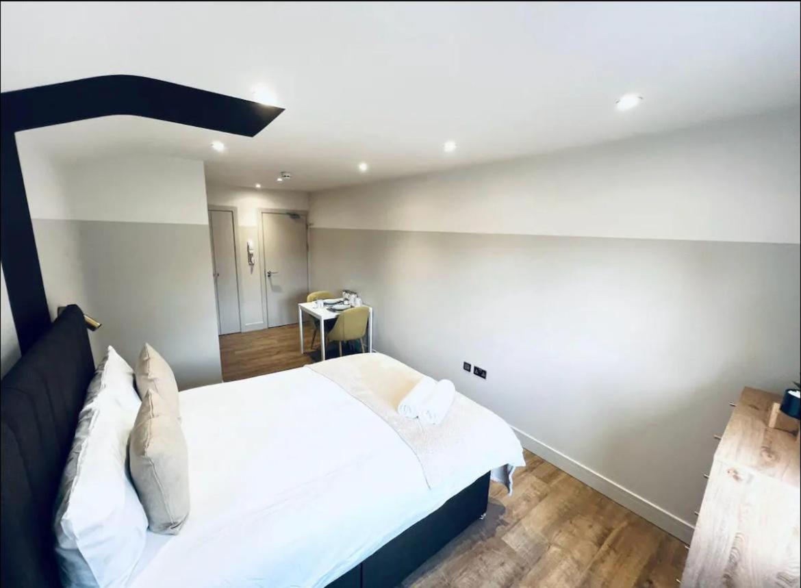 London South Charming Ensuite Look Like Hotel Designer Room Exterior foto